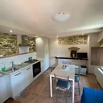 Апартаменты Casa Dell'angelo Кастельнуово-ди-Магра