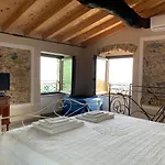 Casa Dell'angelo Апартаменты Кастельнуово-ди-Магра