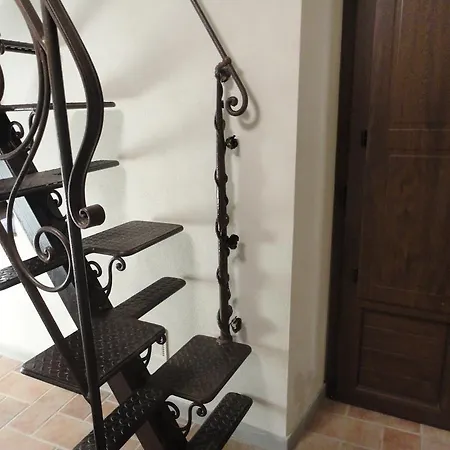 דירה Casa Dell'angelo קסטלנואובו מגרה